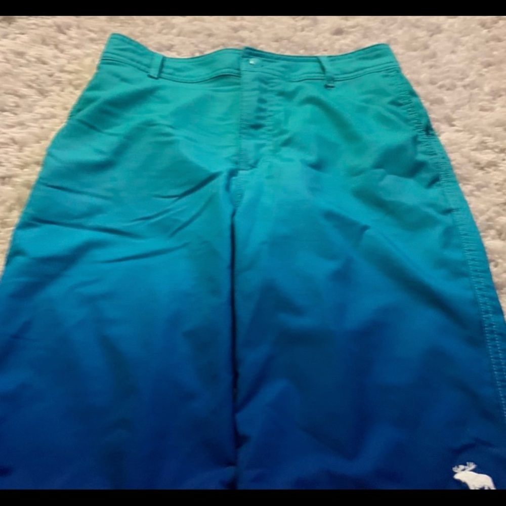 Kid swim trunks.. size 13/14